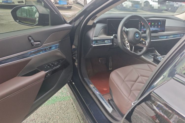 Used BMW i7 2023 eDrive50L Leading M Sport Package Driver Seat