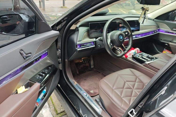Used BMW i7 2023 eDrive50L Leading M Sport Package Driver Seat