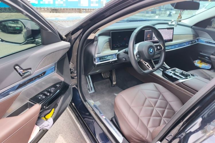 Used BMW i7 2023 eDrive50L Leading M Sport Package Driver Seat