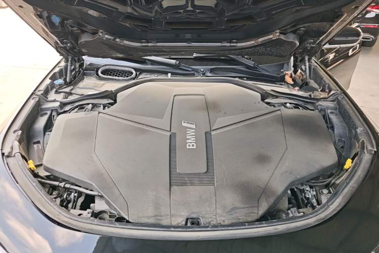 Used BMW i7 2023 eDrive50L Prestige Luxury Package Engine Bay