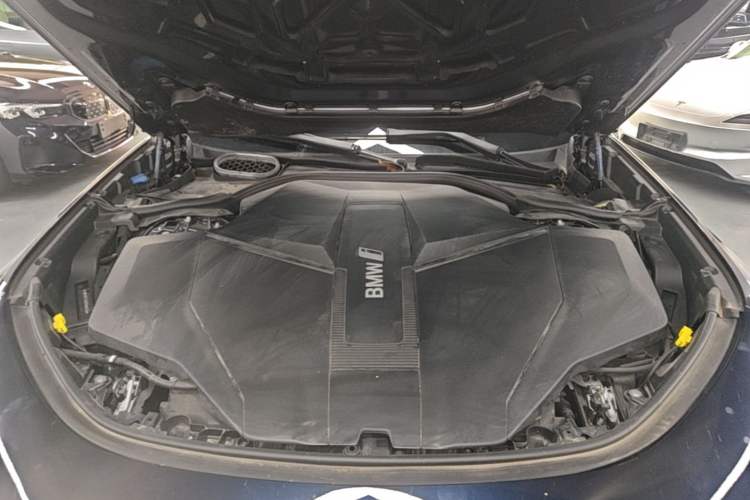 Used BMW i7 2023 eDrive50L Premium Luxury Package Engine Bay