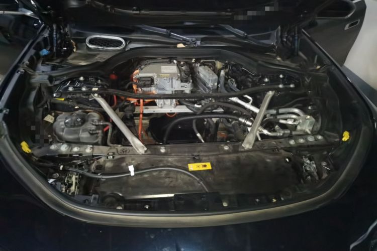 Used BMW i7 2023 eDrive50L Prestige M Sport Package Engine Bay