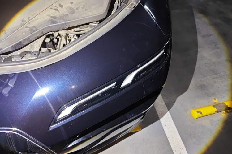 Used BMW i7 2023 eDrive50L Leading M Sport Package Engine Bay Left
