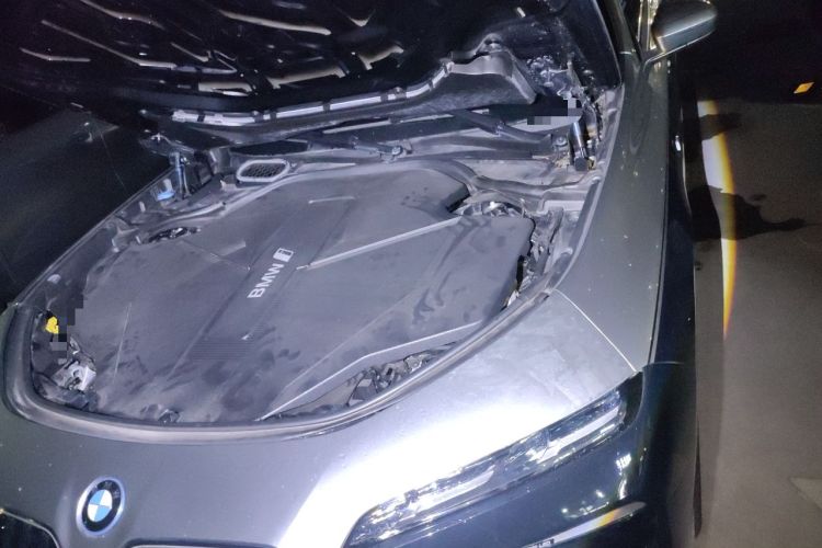 Used BMW i7 2023 eDrive50L Prestige M Sport Package Engine Bay Left