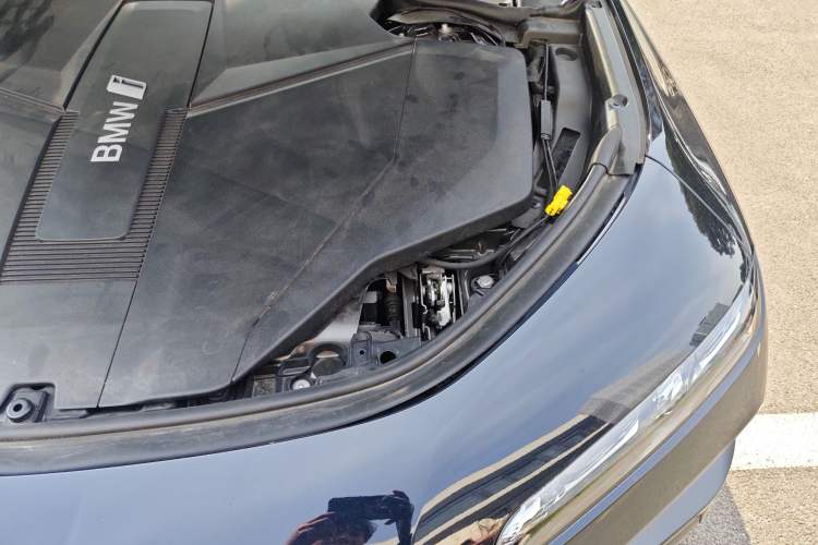 Used BMW i7 2023 eDrive50L Prestige M Sport Package Engine Bay Left