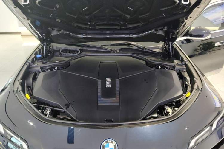Used BMW i7 2023 eDrive50L Leading M Sport Package Engine Bay