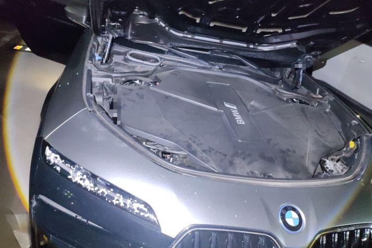 Used BMW i7 2023 eDrive50L Prestige M Sport Package Engine Bay Right