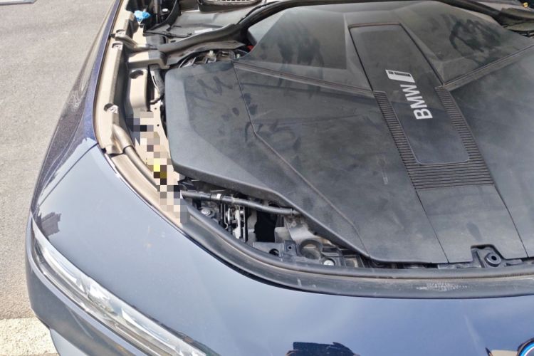 Used BMW i7 2023 eDrive50L Prestige M Sport Package Engine Bay Right