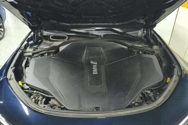 Used BMW i7 2023 eDrive50L Leading M Sport Package Engine Bay
