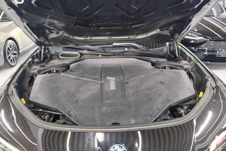 Used BMW i7 2023 eDrive50L Leading M Sport Package Engine Bay