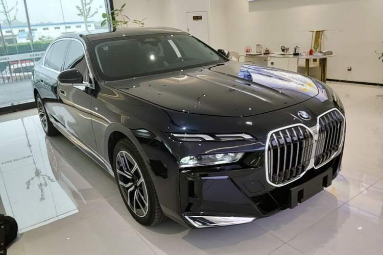 Used BMW i7 2023 eDrive50L Leading M Sport Package Exterior 1
