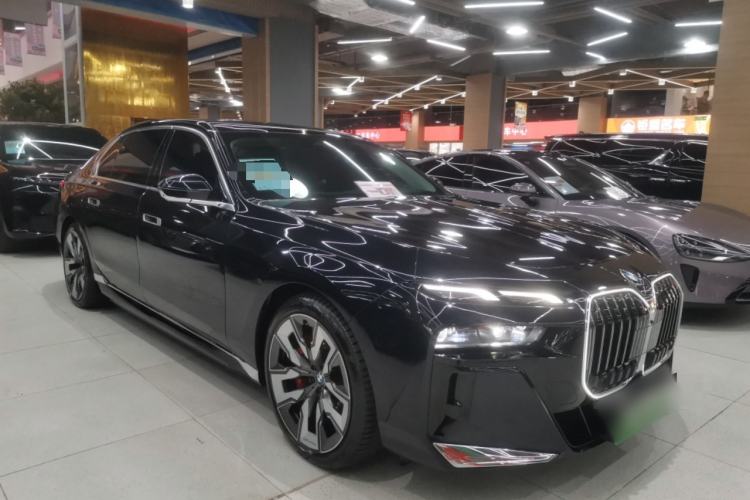 Used BMW i7 2023 eDrive50L Leading M Sport Package Exterior 2