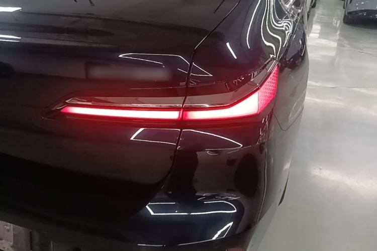 Used BMW i7 2023 eDrive50L Prestige M Sport Package Exterior 3