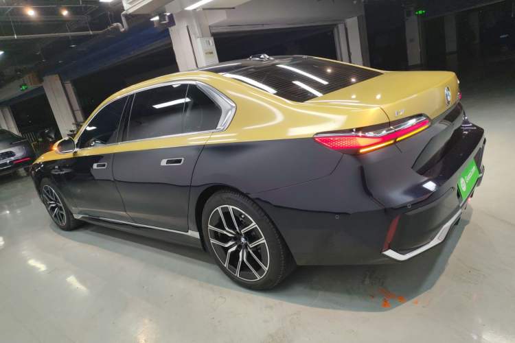 Used BMW i7 2023 eDrive50L Leading M Sport Package Exterior 3