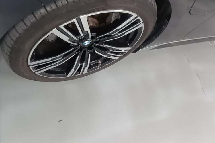 Used BMW i7 2023 eDrive50L Prestige M Sport Package Exterior 4