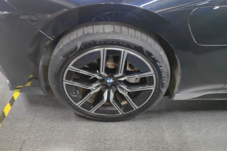 Used BMW i7 2023 eDrive50L Leading M Sport Package Exterior 4