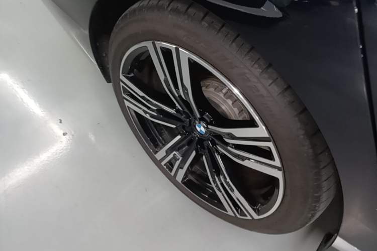 Used BMW i7 2023 eDrive50L Prestige M Sport Package Exterior 5