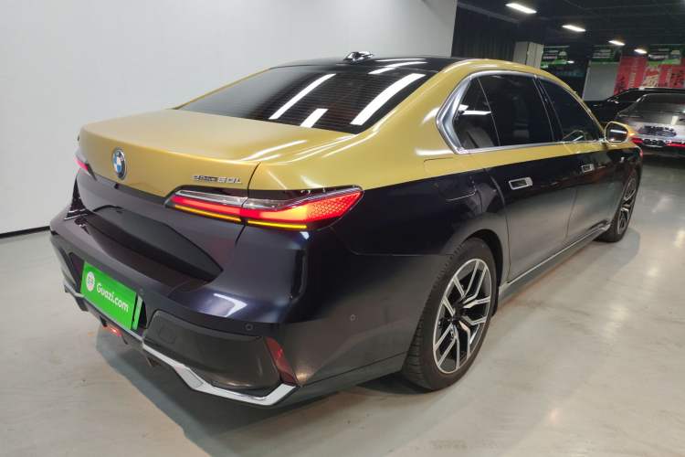 Used BMW i7 2023 eDrive50L Leading M Sport Package Exterior 5