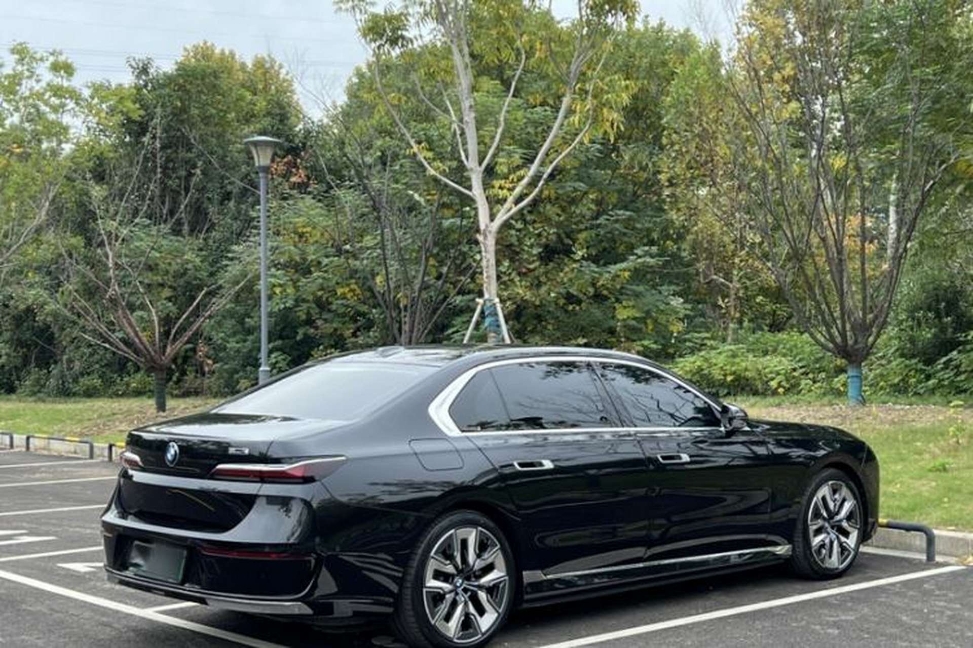 Used BMW i7 2023 eDrive50L Prestige Luxury Package Exterior 7