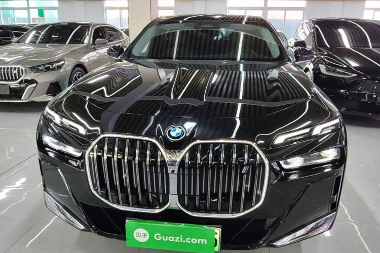 Used BMW i7 2023 eDrive50L Leading M Sport Package Front