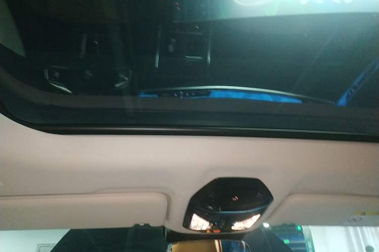 Used BMW i7 2023 eDrive50L Leading M Sport Package Headliner