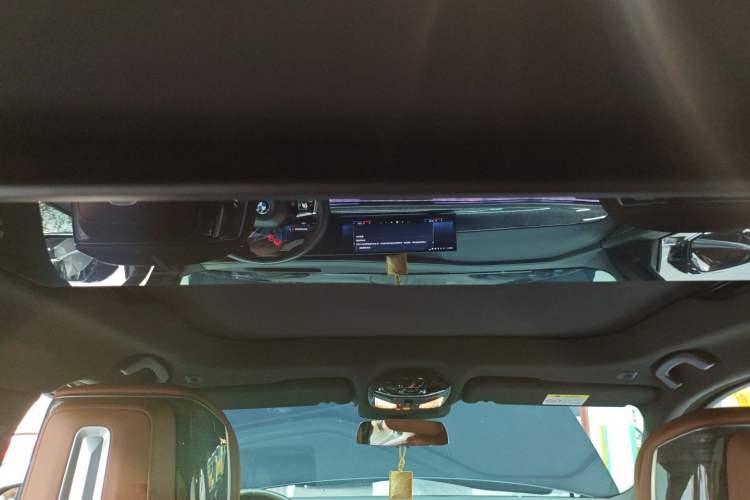 Used BMW i7 2023 eDrive50L Prestige M Sport Package Headliner