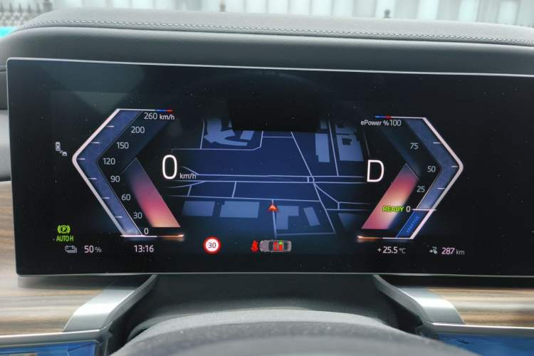 Used BMW i7 2023 eDrive50L Leading M Sport Package Instrument Cluster