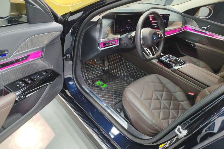 Used BMW i7 2023 eDrive50L Leading M Sport Package Interior 3