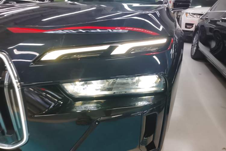 Used BMW i7 2023 eDrive50L Leading M Sport Package Left Front Headlight