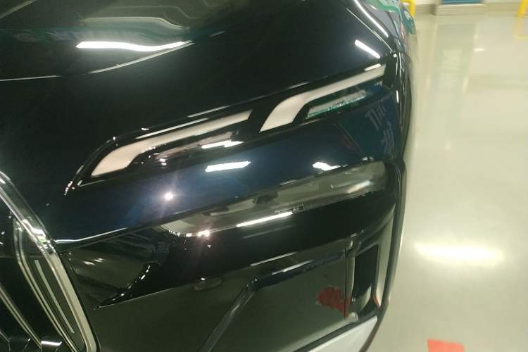 Used BMW i7 2023 eDrive50L Leading M Sport Package Left Front Headlight