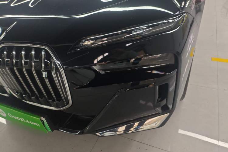 Used BMW i7 2023 eDrive50L Prestige M Sport Package Left Front Headlight