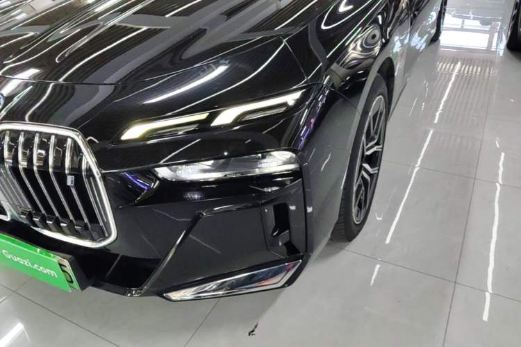 Used BMW i7 2023 eDrive50L Leading M Sport Package Left Front Headlight