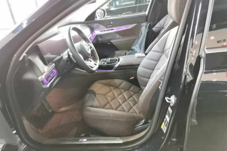 Used BMW i7 2023 eDrive50L Leading M Sport Package Left Front Seat