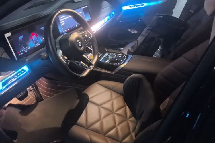 Used BMW i7 2023 eDrive50L Leading M Sport Package Left Front Seat