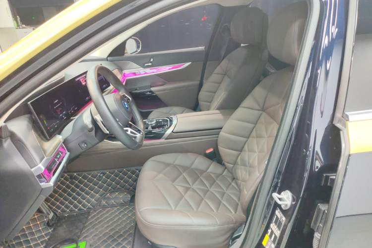 Used BMW i7 2023 eDrive50L Leading M Sport Package Left Front Seat