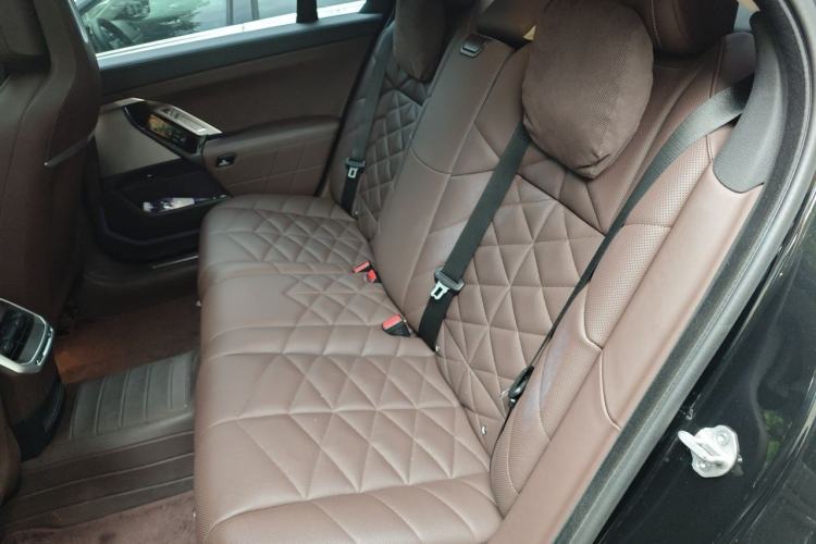 Used BMW i7 2023 eDrive50L Leading M Sport Package Left Rear Seat