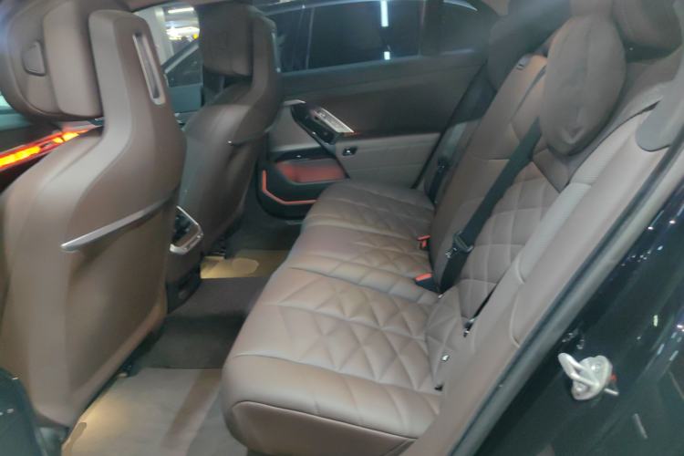 Used BMW i7 2023 eDrive50L Leading M Sport Package Left Rear Seat