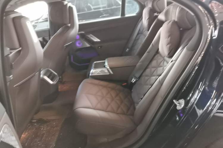 Used BMW i7 2023 eDrive50L Leading M Sport Package Left Rear Seat