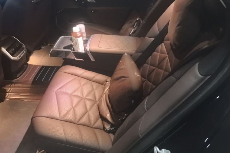 Used BMW i7 2023 eDrive50L Leading M Sport Package Left Rear Seat