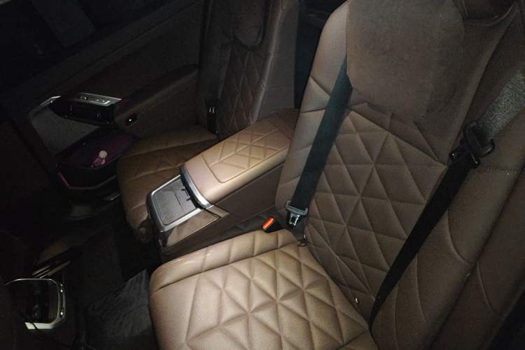Used BMW i7 2023 eDrive50L Leading M Sport Package Left Rear Seat