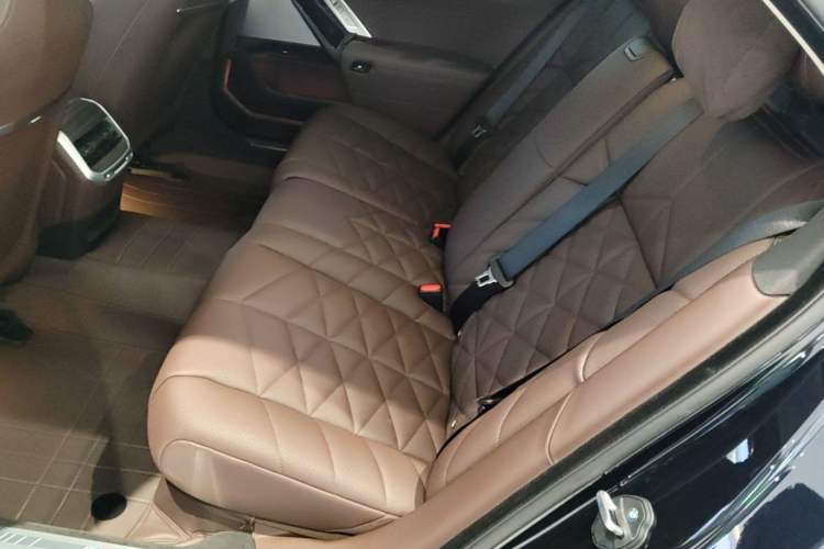 Used BMW i7 2023 eDrive50L Leading M Sport Package Left Rear Seat