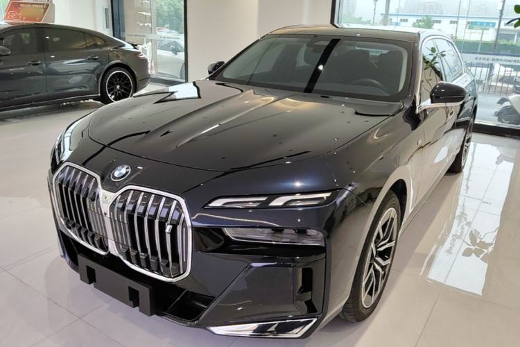 Used BMW i7 2023 eDrive50L Leading M Sport Package Guazi used car, China used car export, Used car for sale, Used cars, Cheapest cars for sale