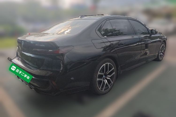 Used BMW i7 2023 eDrive50L Leading M Sport Package Rear Right 45 Deg