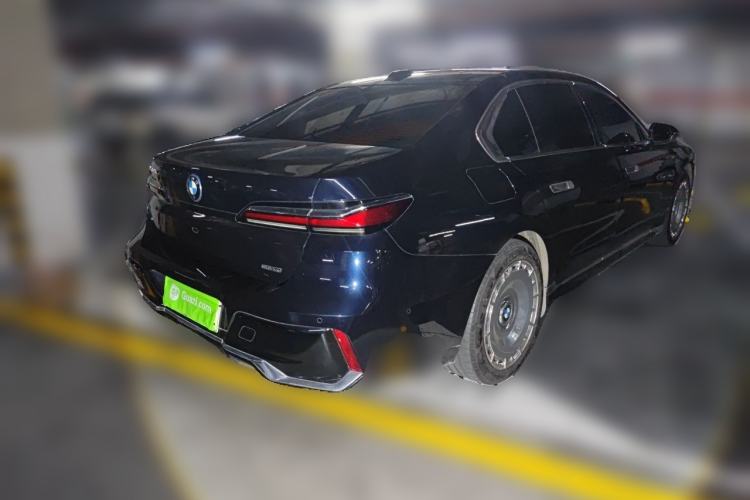 Used BMW i7 2023 eDrive50L Leading M Sport Package Rear Right 45 Deg