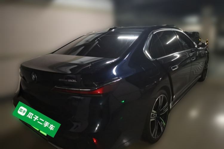 Used BMW i7 2023 eDrive50L Prestige M Sport Package Rear Right 45 Deg