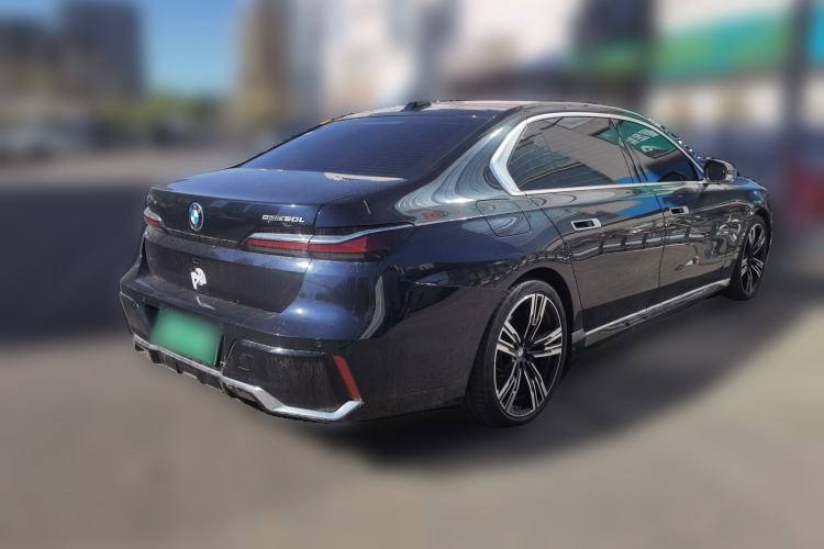 Used BMW i7 2023 eDrive50L Prestige M Sport Package Rear Right 45 Deg
