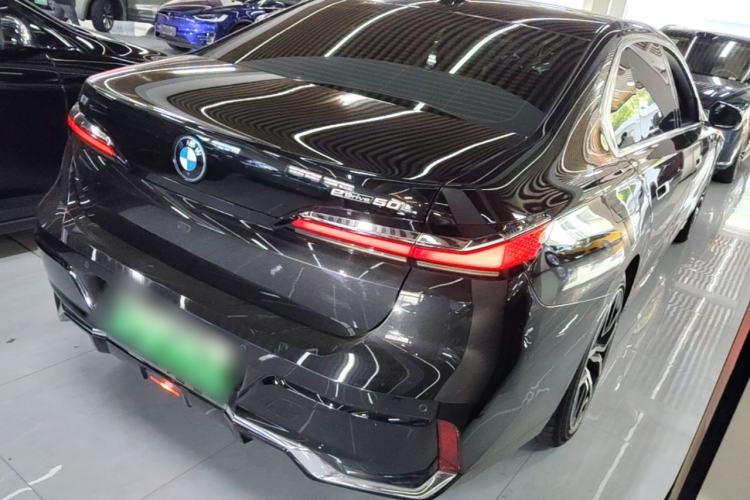 Used BMW i7 2023 eDrive50L Leading M Sport Package Rear Right 45 Deg