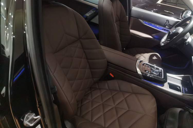 Used BMW i7 2023 eDrive50L Leading M Sport Package Right Front Seat