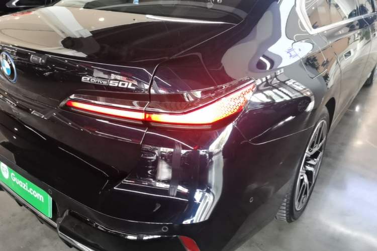 Used BMW i7 2023 eDrive50L Leading M Sport Package Right Rear Taillight