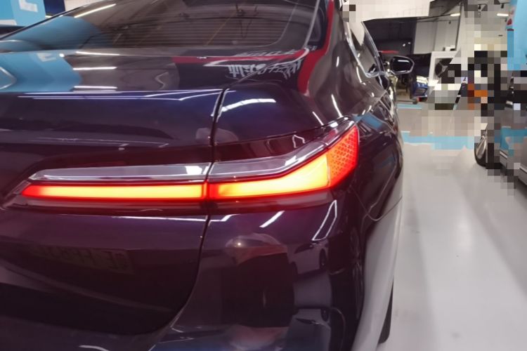 Used BMW i7 2023 eDrive50L Leading M Sport Package Right Rear Taillight